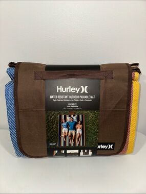 Hurley Oversized Water Resistant Outdoor Packable Tapestry Stripe Mat